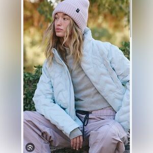 Free People Gettin Lost Packable puffer sz small powder blue arctic snow